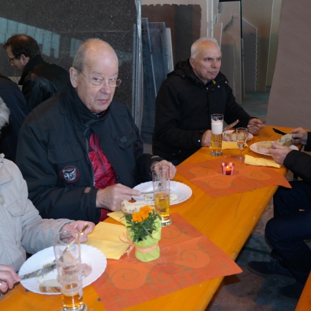 Größeres Bild ansehen